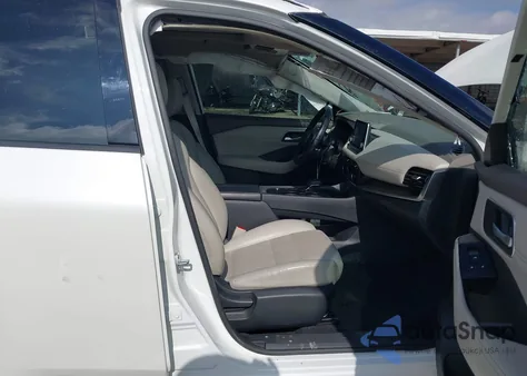 2021 Nissan Rogue Sv Fwd из США, поврежденный, VIN 5N1AT3BA8MC821866